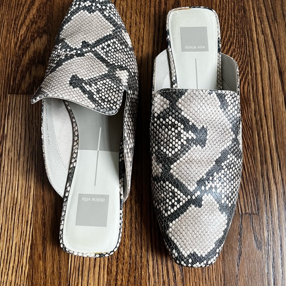 Dolce Vita Mules - Picture 3 of 4